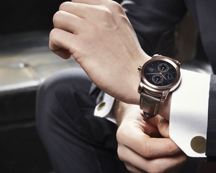 LG Watch Urbane — красивые и стильные умные часы в металлическом корпусе