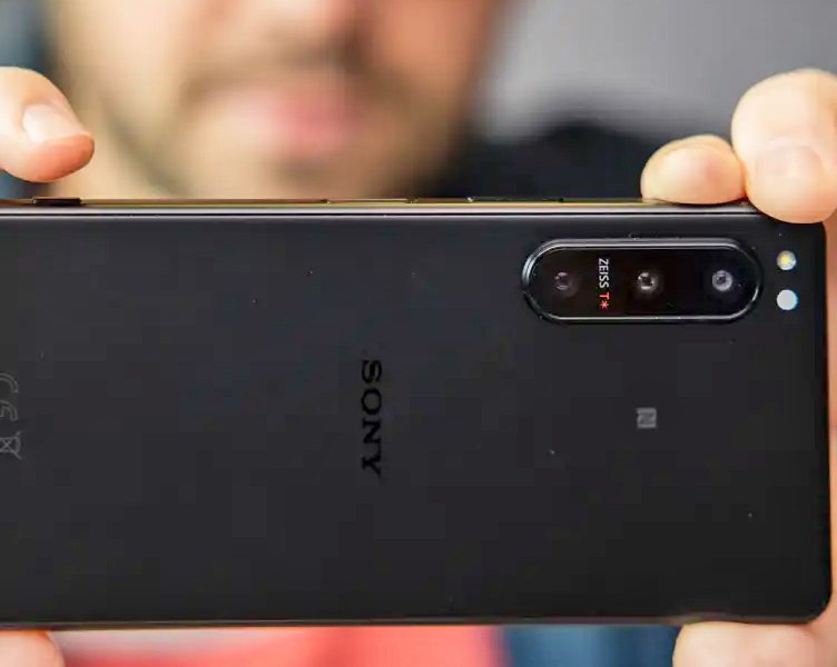 В iPhone 16 появится новая кнопка Capture для фото и видео