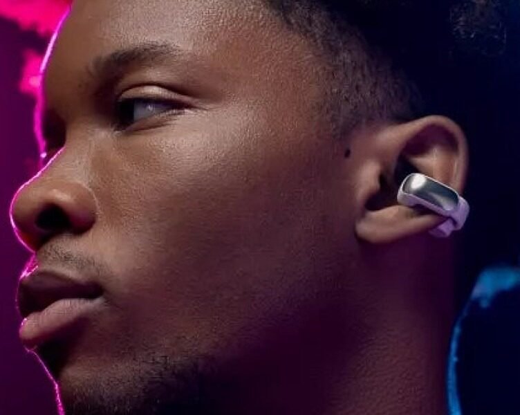 Bose представила наушники-клипсы Ultra Open Earbuds с пространственным звуком